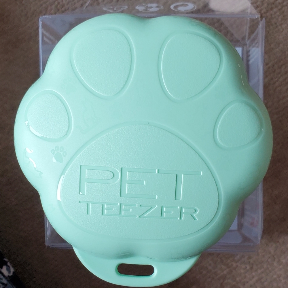 Cat Grooming Brush, New in Box, NWT